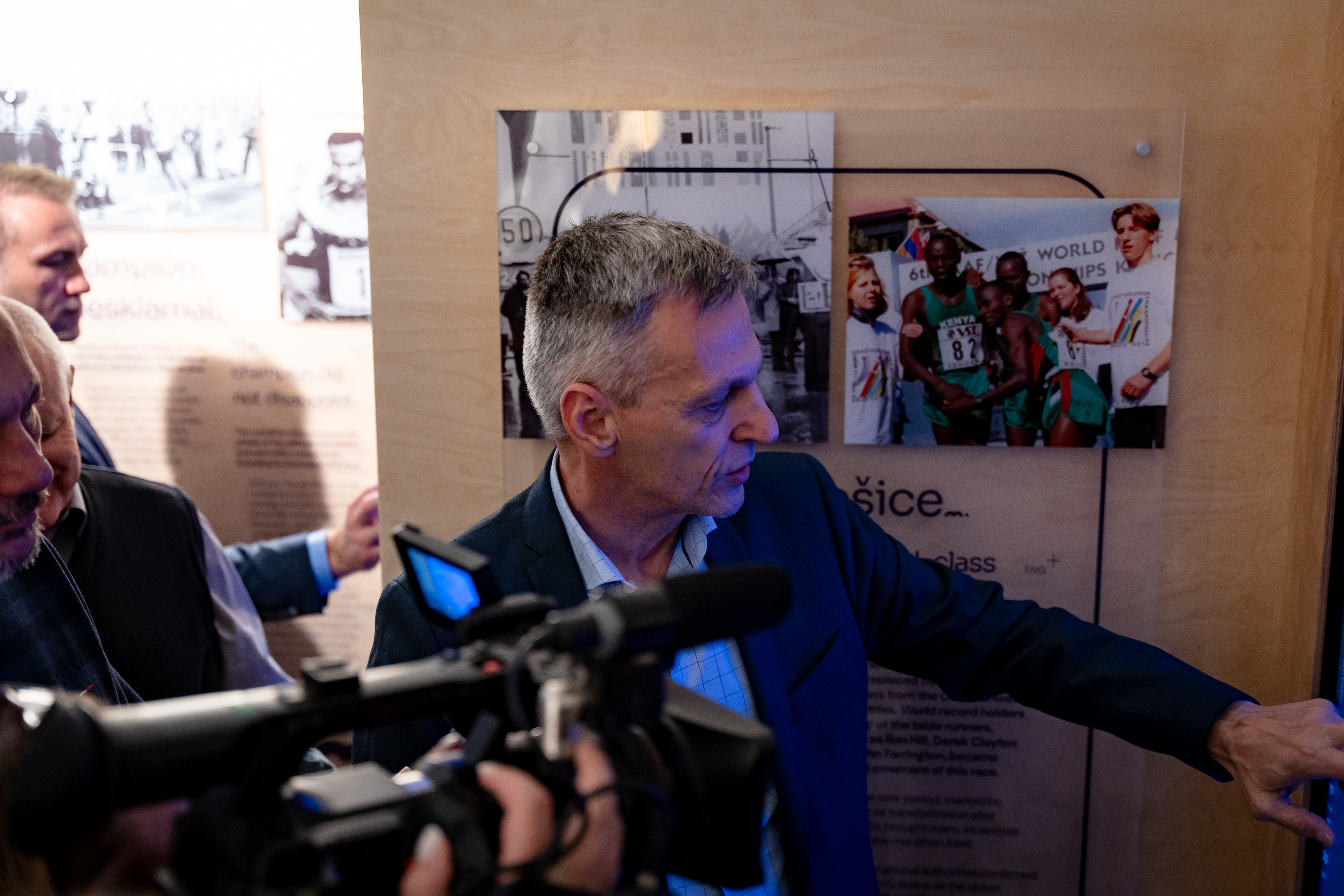 Slavnostne otvorenie stalej expozicie Medzinarodneho maratonu mieru-27